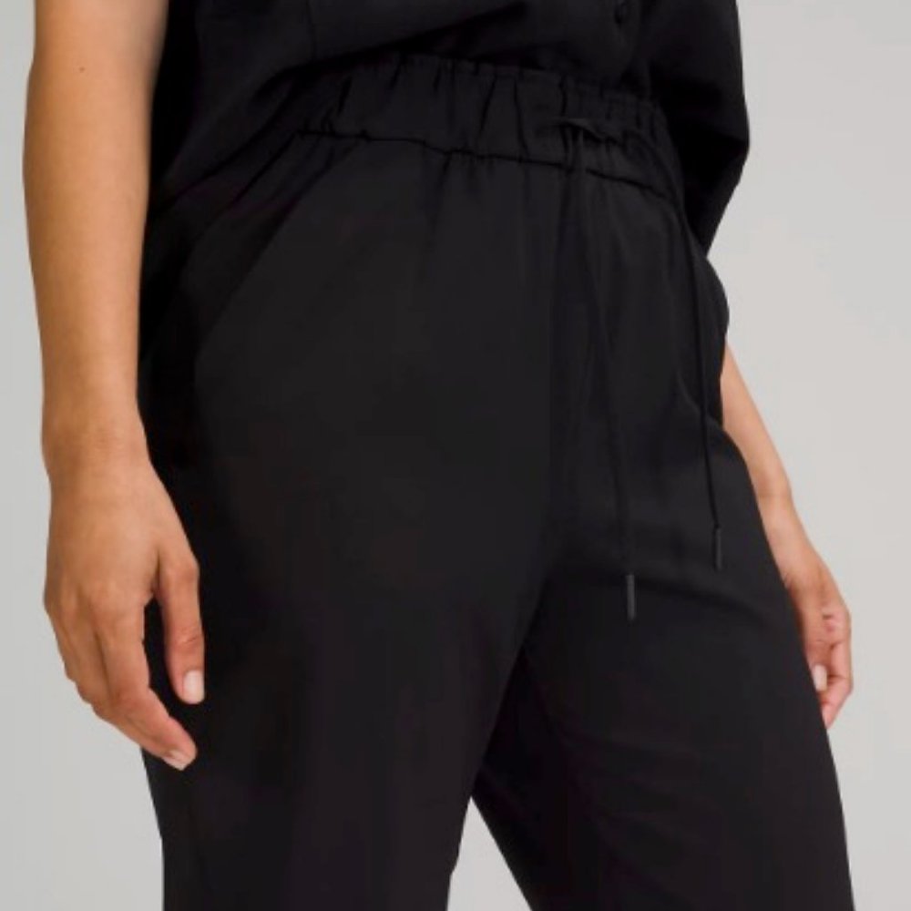 Lululemon Athletica On the Fly Jogger